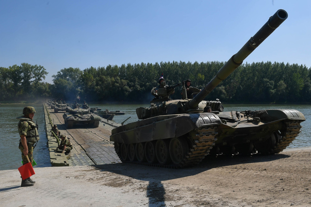 Ovako Vojska Srbije forsira reku Tisu!