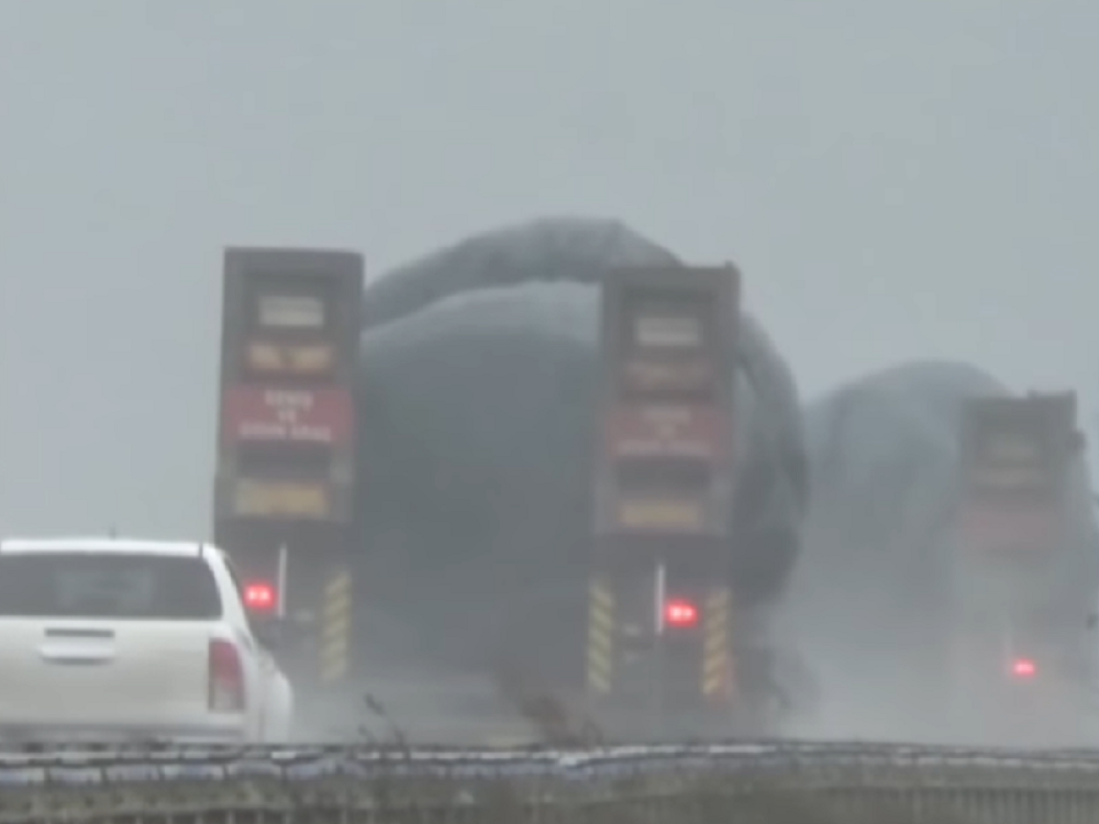Blokiran autoput, konvoj turske vojske ne može da prođe! Čuli su da dolaze, neće da ih puste! (FOTO/VIDEO)