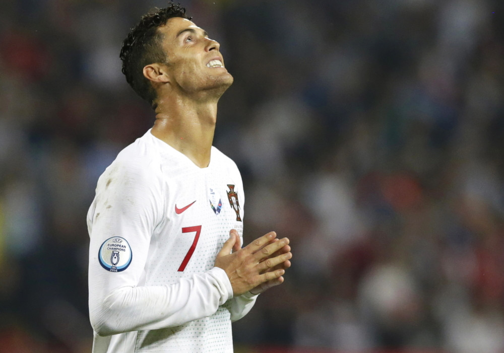 Neverovatni Ronaldo sa ČETIRI gola RAZNEO Litvaniju, Češka deklasirala Crnu Goru, pobede Francuske, Engleske... (VIDEO)