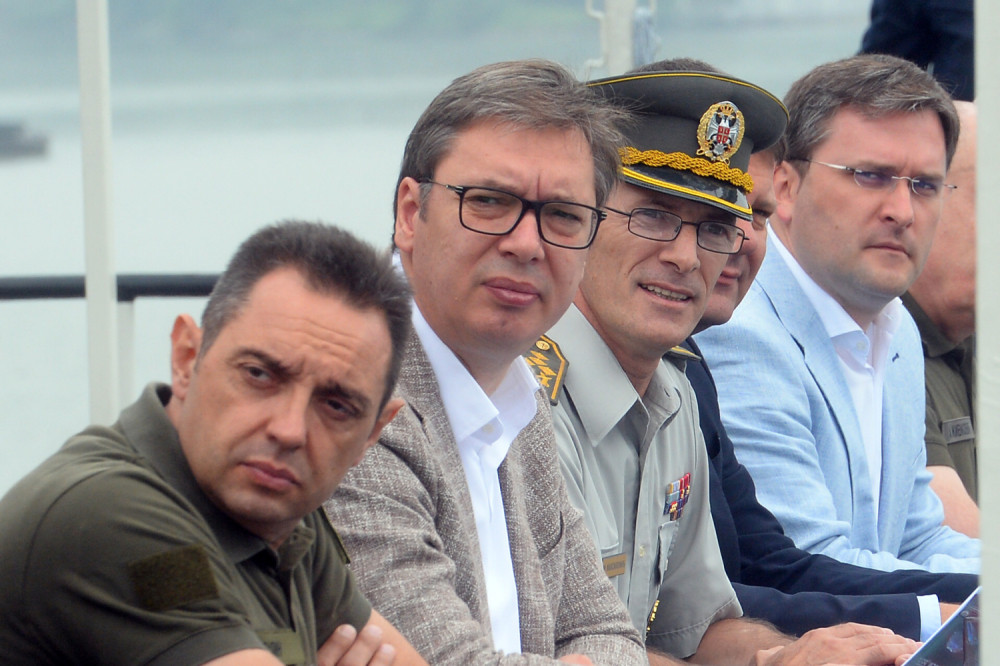 Vojsci Srbije veće plate, ali to nije sve! Od februara ih čeka jedan veliki poklon od države!