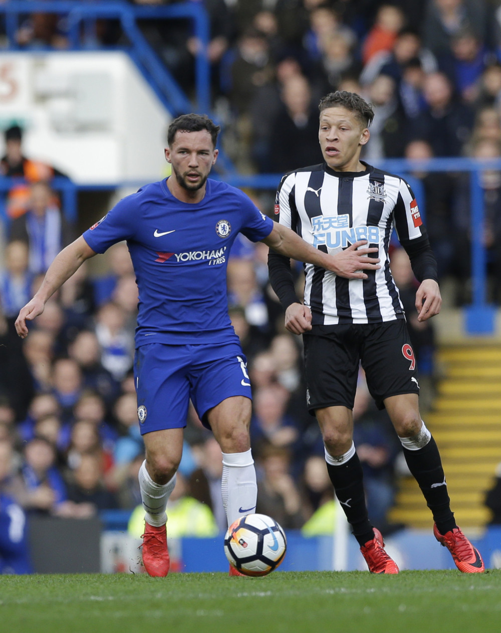 Drinkvoter zbog devojke popio ŽESTOKE batine!