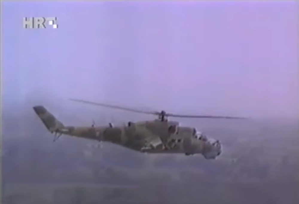 Vojni piloti prevozili poznatog kriminalca! Policija im pretresla stanove i pronašla još veći haos!