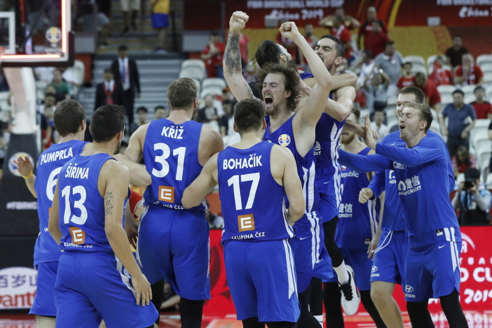 Šokovi u Kini ne prestaju! Pobedili su, ali NEĆE MOĆI da nastave takmičenje!