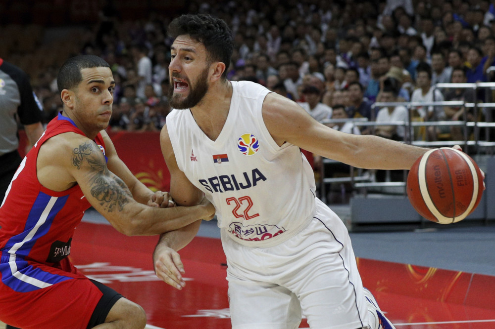 Pogledajte kako je izgledao Vasa Micić na zagrevanju! (FOTO)