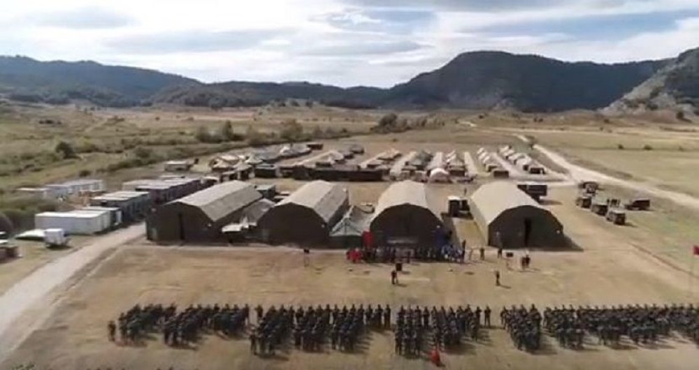 Vojska Kosova zapucala nadomak Srbije, a onda su im se pridružili i Amerikanci! Isplivao stravičan snimak, naši ljudi u panici! (VIDEO)