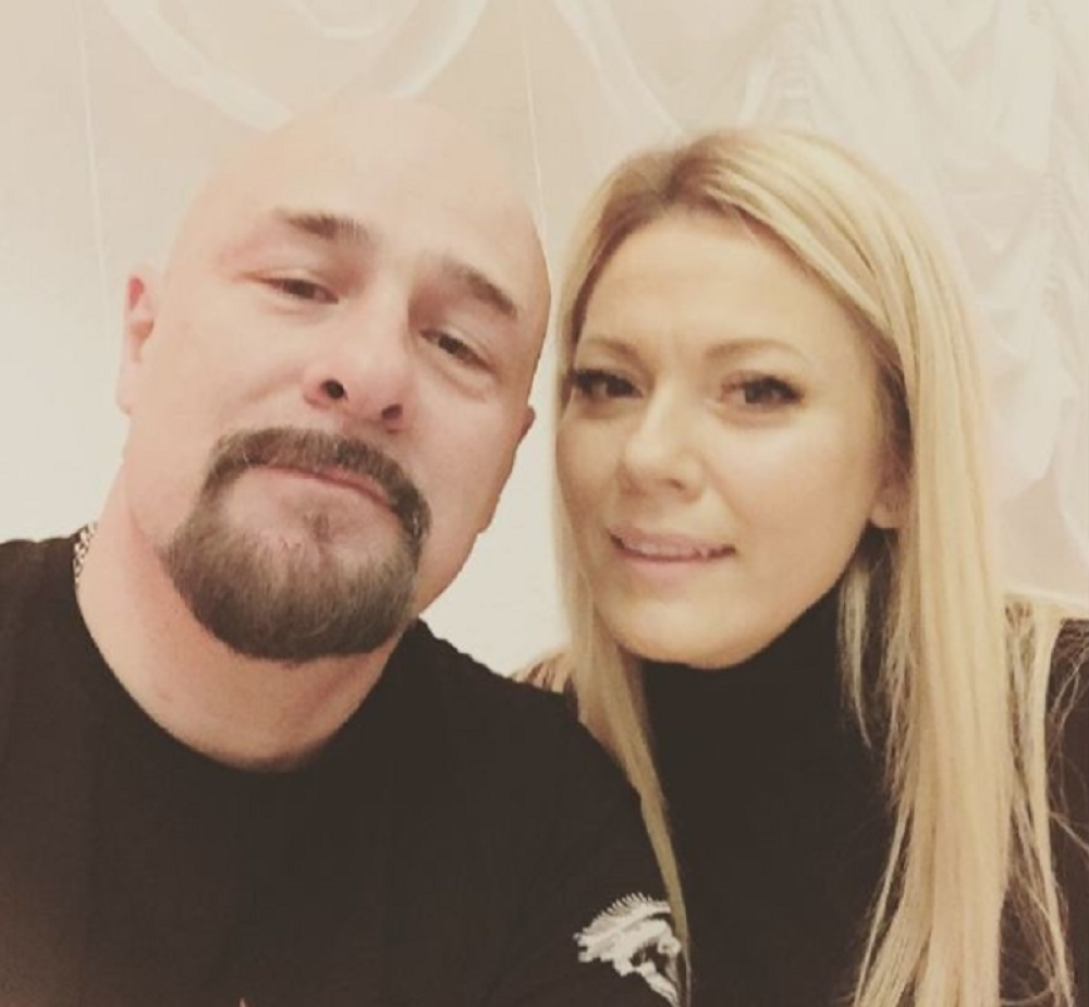 Za mesec dana je trebalo da slave 12 godina braka! Umesto toga udovica sprema sahranu!