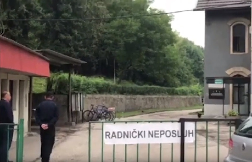 Više od 150 rudara provelo noć u jami