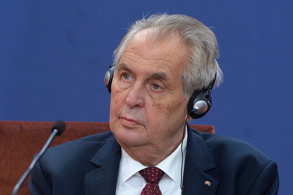 Zeman voli Srbe, ali dok je bio premijer, Češka je dala saglasnost za bombardovanje Srbije - Duboko iza ponoći se većalo, a onda...