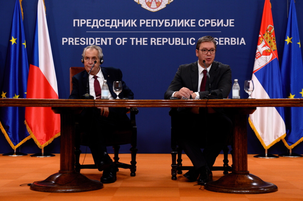 Predsednik Češke se obratio novinarima, Vučić šokiran šta čuje!