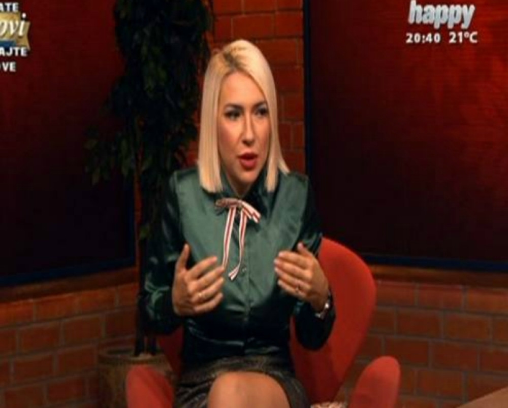 Jovana Jeremić hitno prekinula program, pogledala u kameru, a onda izgovorila ove reči!