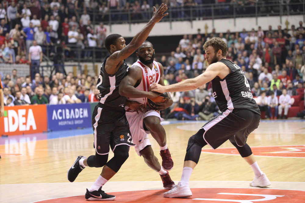 Dženkins u problemu, predstoji mu veoma teška odluka