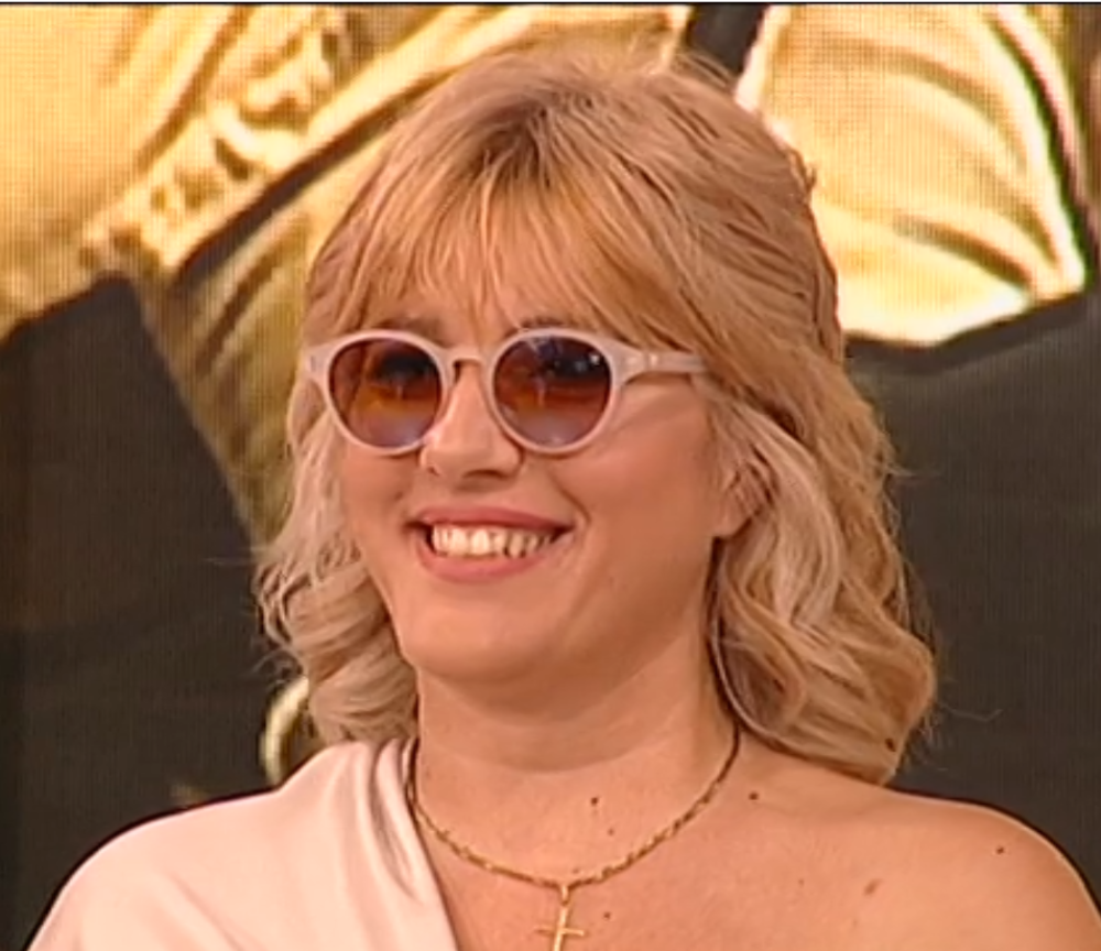 Pogledajte u čemu se Jelena Golubović pojavila na nominacijama! Bradavice sevaju na sve strane! (FOTO 18+)