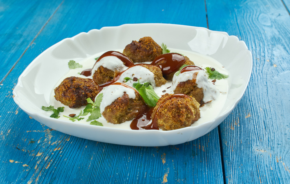 Ćufte u prelivu od jogurta, ručak koji će okupiti vašu porodicu za sto!