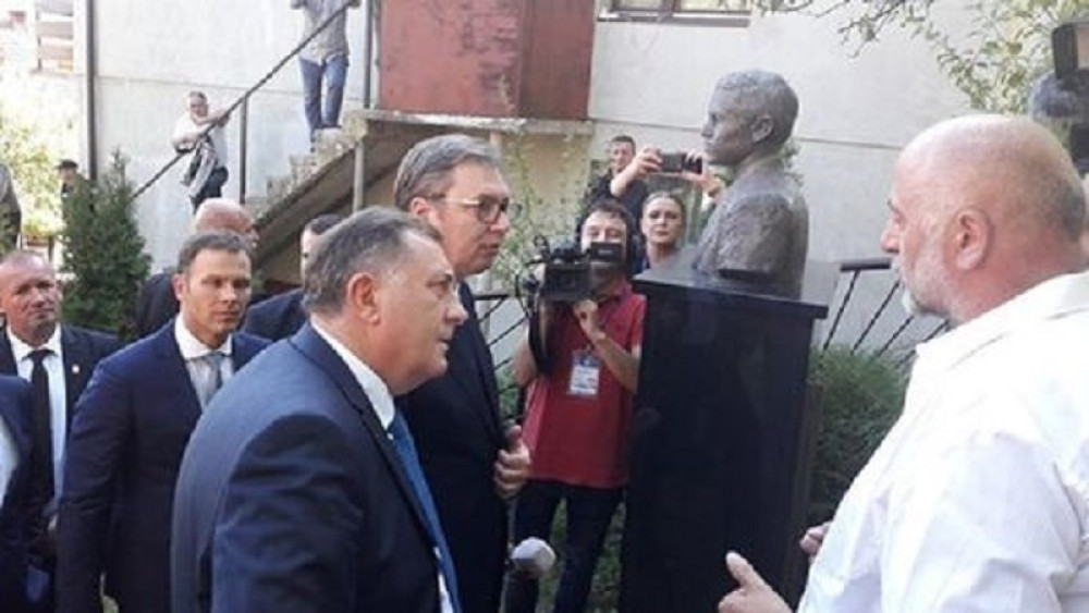 Vučić stigao u Drvar, pa uputio snažnu poruku srpskom narodu! (FOTO)