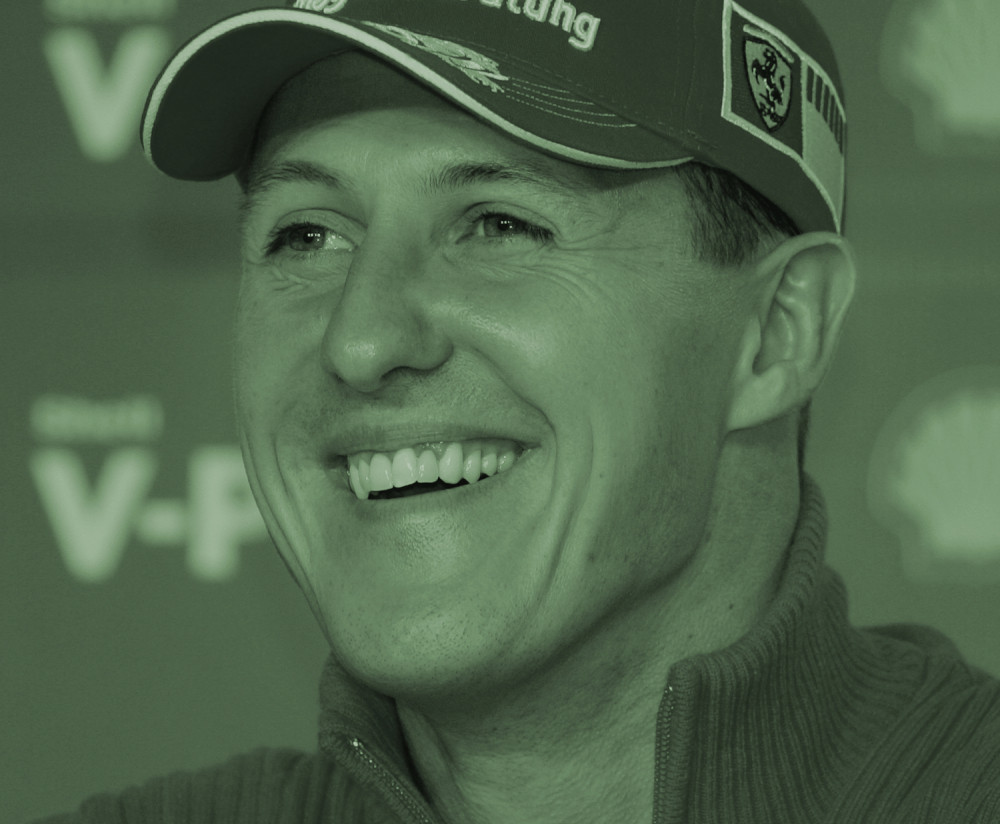 Dok joj se otac bori za život i ona krenula opasnim putem, voli brzinu i sigurno nećete pogoditi šta "vozi"! (FOTO)