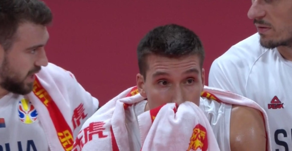 "Orlovi" pokradeni, Bogdanović potpuno izgubio kontrolu (VIDEO)