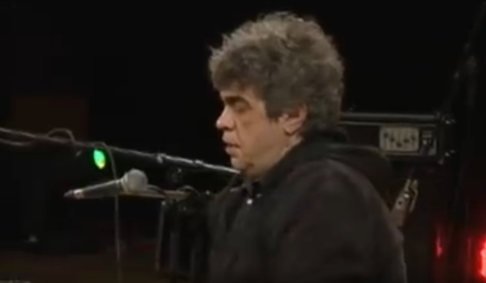 Frontmen poznatog srpskog benda usled moždanog udara pao u komu! Evo u kakvom je trenutno stanju!