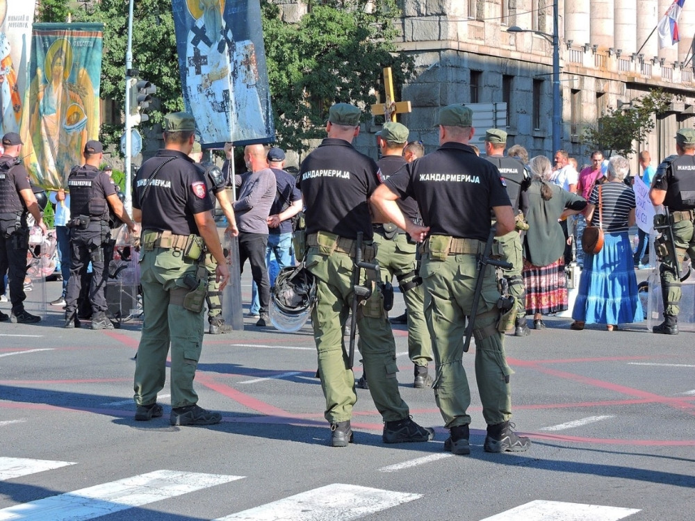 Oprez! Zabranjeno kretanje na delu teritorije Srbije, u toku akcija sa bojevom municijom!