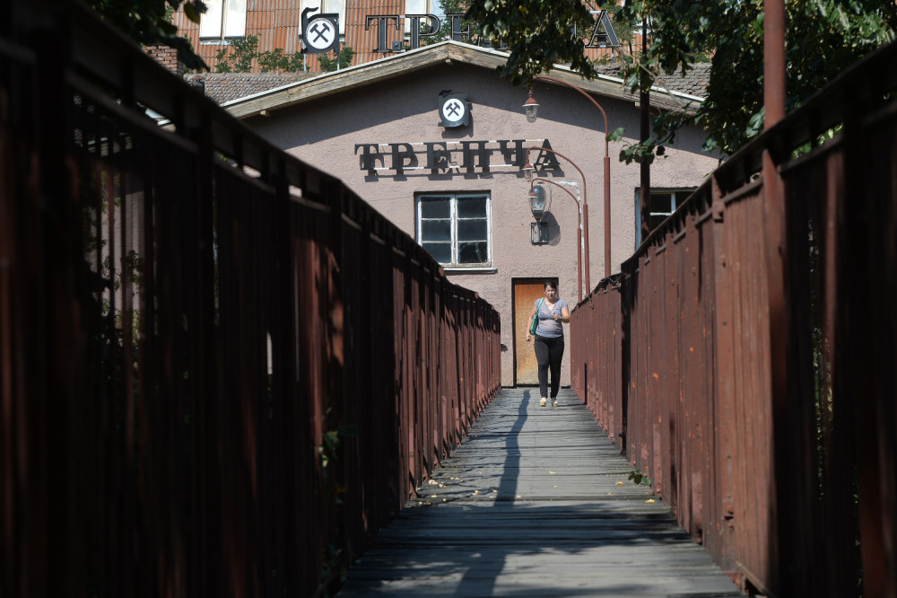 Albanci prisvojili srpski kombinat, započeo teror! Preko 500 zaposlenih ugroženo!