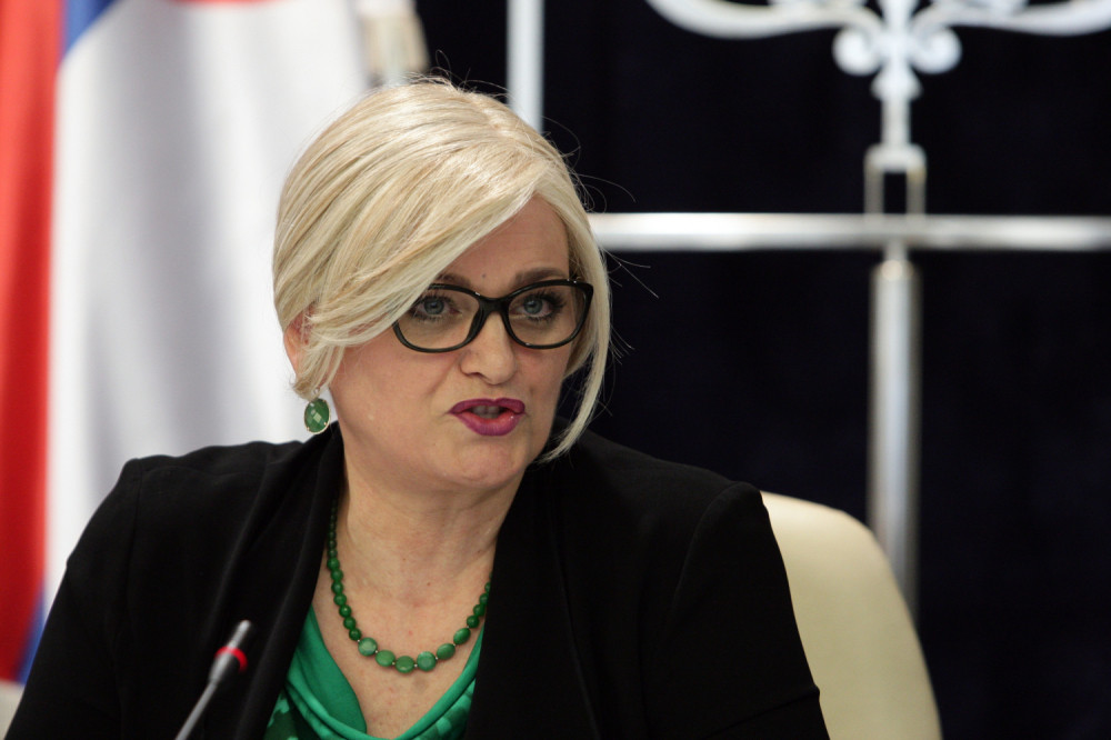 Šta će biti sa dužnicima kad se završi vanredno stanje, da li nas čekaju visoke kamate na usluge banaka