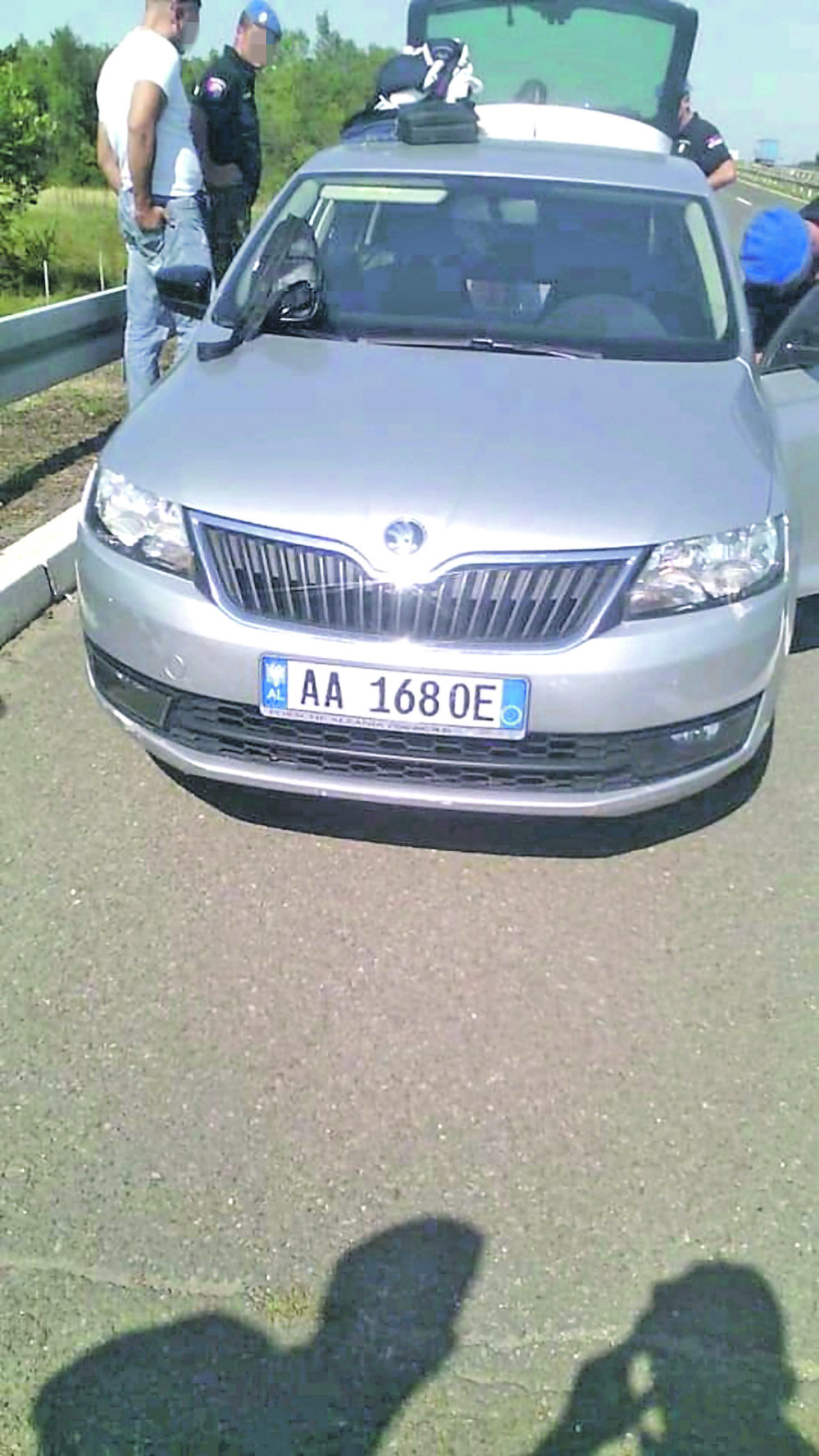 Ku*čevito su se ubacili u kolonu u kojoj su bili policajci, a onda je za njih nastao pakao!