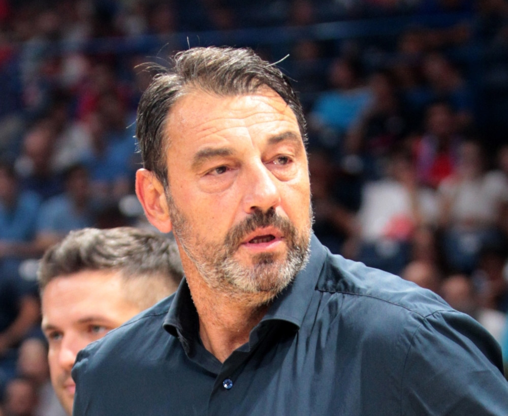 Crvena zvezda uputila reči podrške svom bivšem igraču i treneru! "Brz oporavak, Trifo"