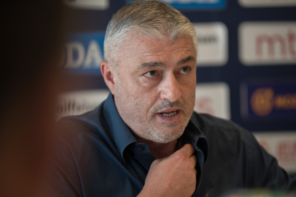 Predsednik Košarkaškog saveza Srbije odao počast Stankoviću!