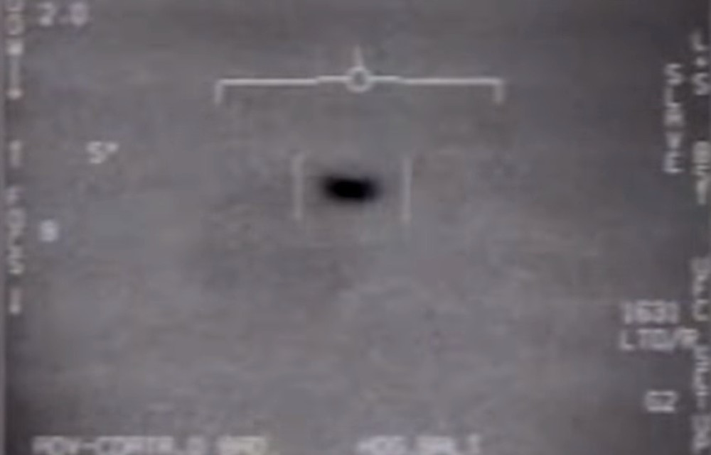 Američka ratna mornarica potvrdila: Da naši piloti su snimili NLO! Ovako izgledaju spektakularni snimci (VIDEO)