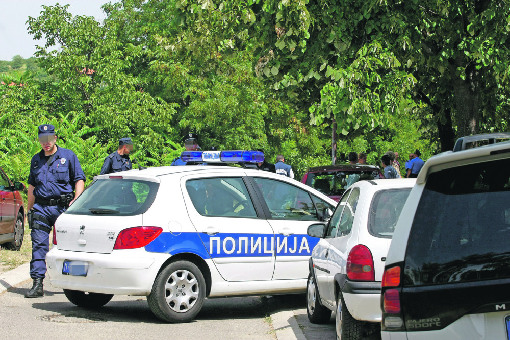 Rodbina pozvala policiju! Pala krv kod Niša, komšije otkrile šta se godinama dešavalo