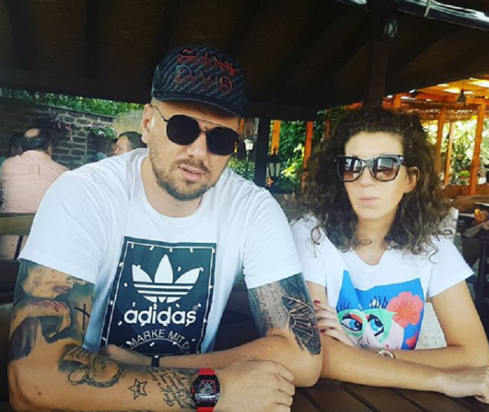 Ova poznata voditeljka je sestra Janjuševe žene! (FOTO)