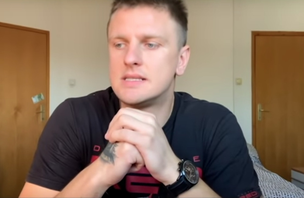 Poznati jutjuber posalo snažnu poruku devojčici koju su vršnjaci maltretirali! Nakon ovoga mu cela Srbija aplaudira!