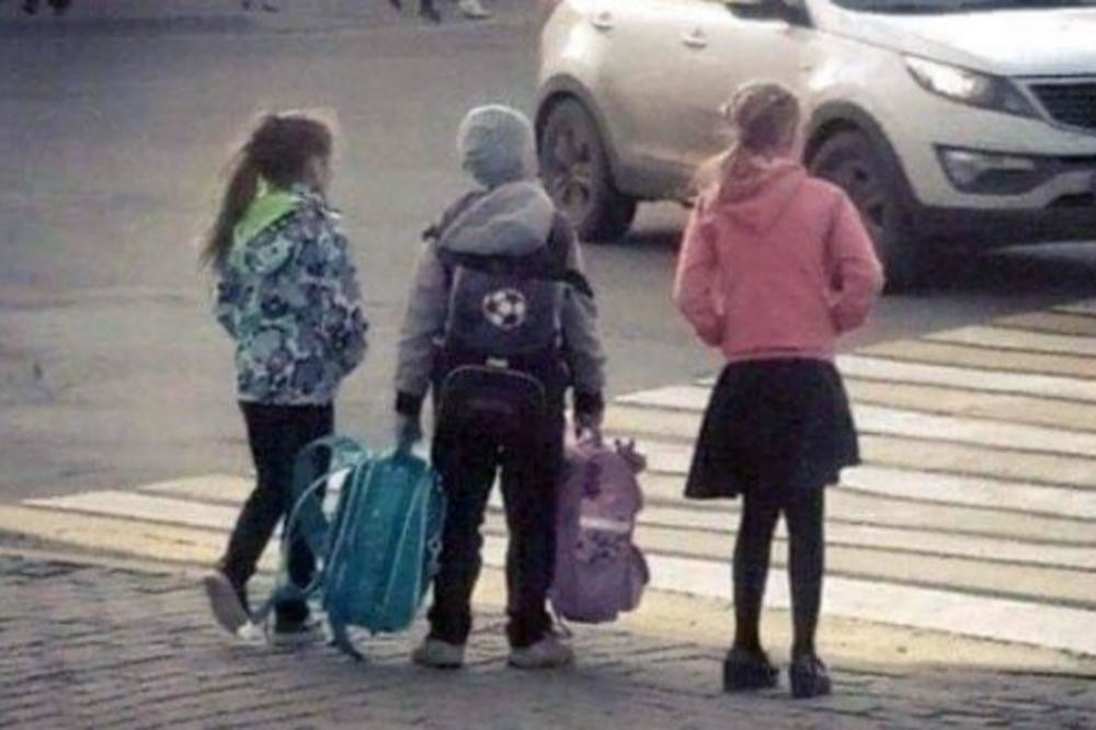 Bradati muškarac u džipu vreba decu ispred škole, roditelji prijavili slučaj