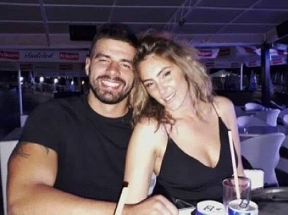 Pogledajte ko je Senidin novi dečko i čime se bavi! Njihov prvi susret je bio kao na filmu! (FOTO)