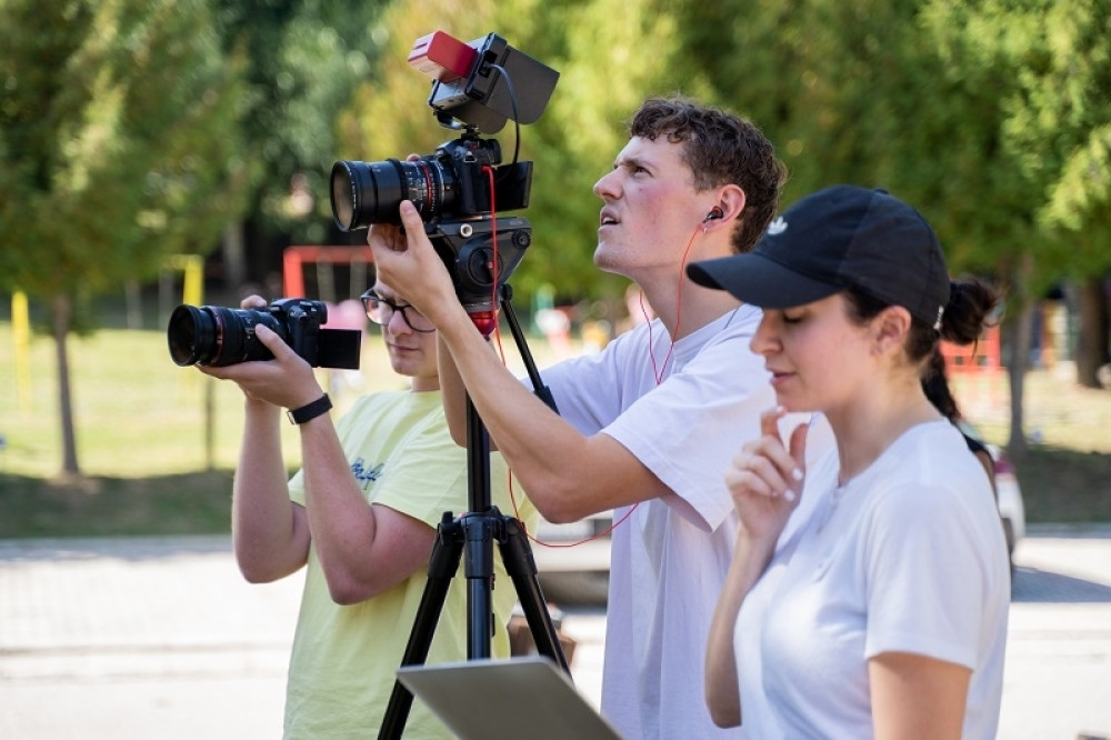 Britanci SNIMAJU FILM o najboljem i - OSTALI U ČUDU!