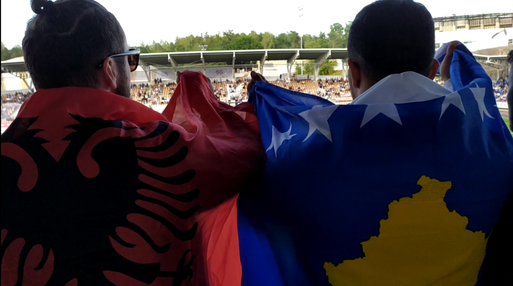 Albanci provocirali, Zvezda kažnjena?! Alo.rs nudi dokaz - ko je želeo skandal na meču u Helsinkiju (FOTO/VIDEO)