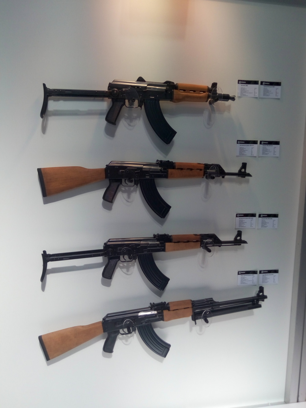 Iza afere o izvozu oružja u Saudijsku Arabiju krije se jeziv plan: Srbiju baciti na kolena, hiljade ljudi ostaviti bez posla!