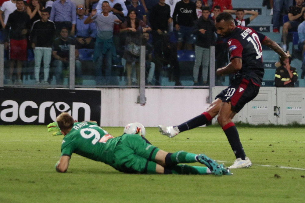 Kaljari upisao je drugu uzastopnu pobedu! (FOTO)