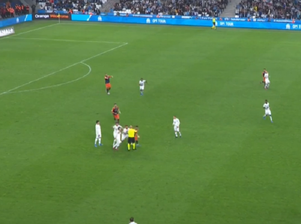 Radonjić dobio ŠAMARČINU na sred terena, Hrvat skočio da ga odbrani, a onda nastala opšta TARAPANA! (VIDEO)