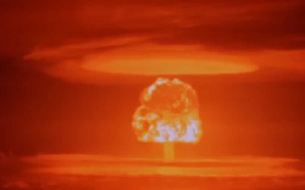 Nakon obaranja dva američka aviona iznad SFRF tamošnja javnost je tražila odmazdu