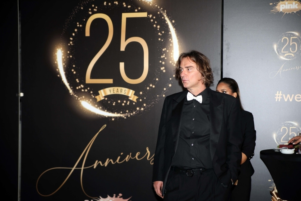 Ovako izgleda majka Željka Mitrovića, tvorca Pink imperije! (FOTO)