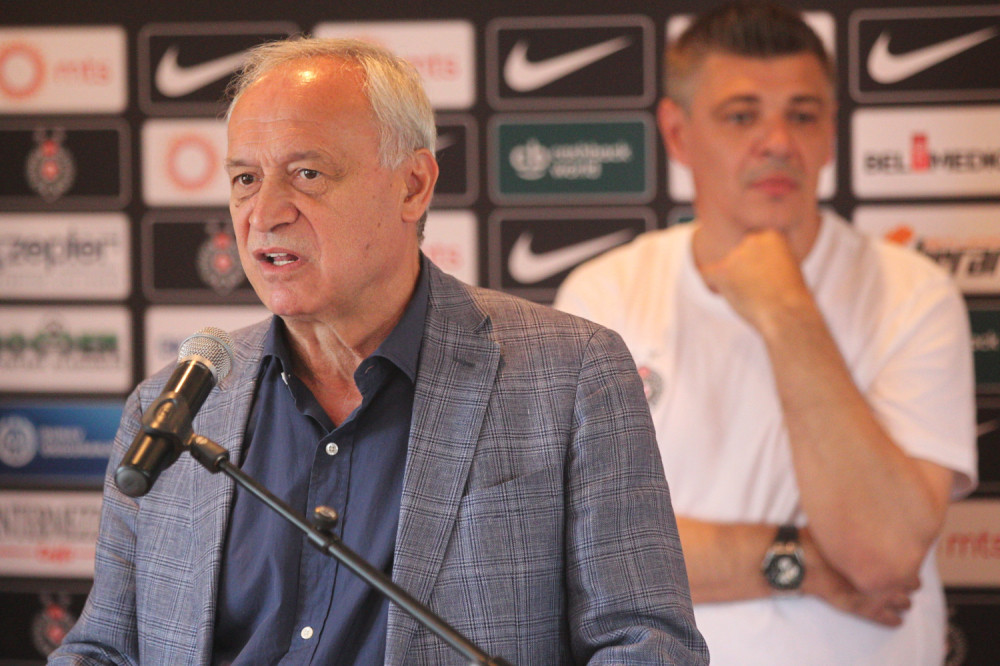 Vučelić u stabilnom stanju!