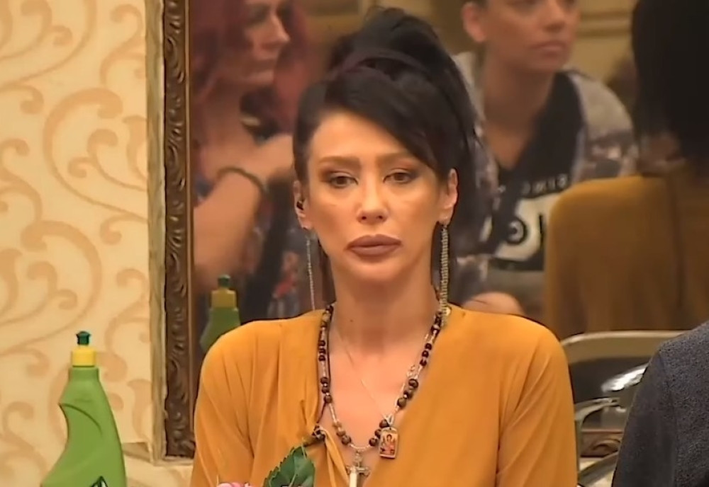 Vendi muža krije od očiju javnosti, a malo ko zna da je fudbalska zvezda! Pogledajte kakav je frajer (FOTO)