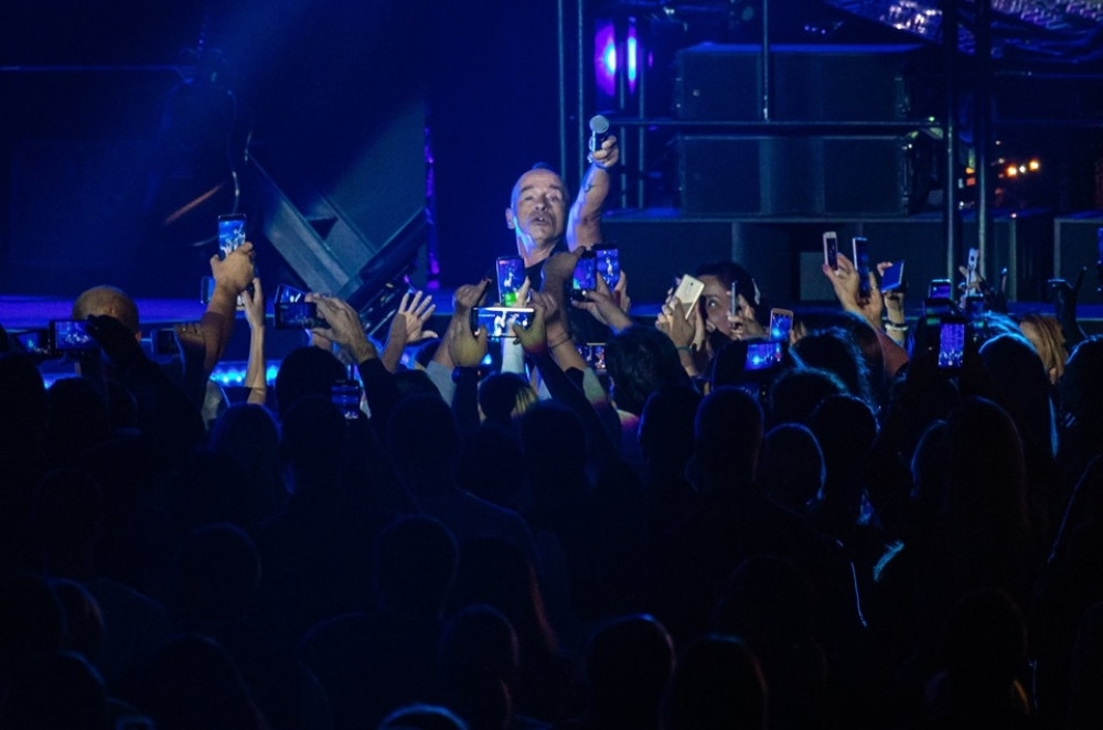 EROS RAMAZZOTTI ODUŠEVIO PUBLIKU U BEOGRADU