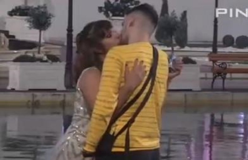 Zola ušao sinoć u Zadrugu, pa odmah izbačen! Evo šta se krije iza svega!