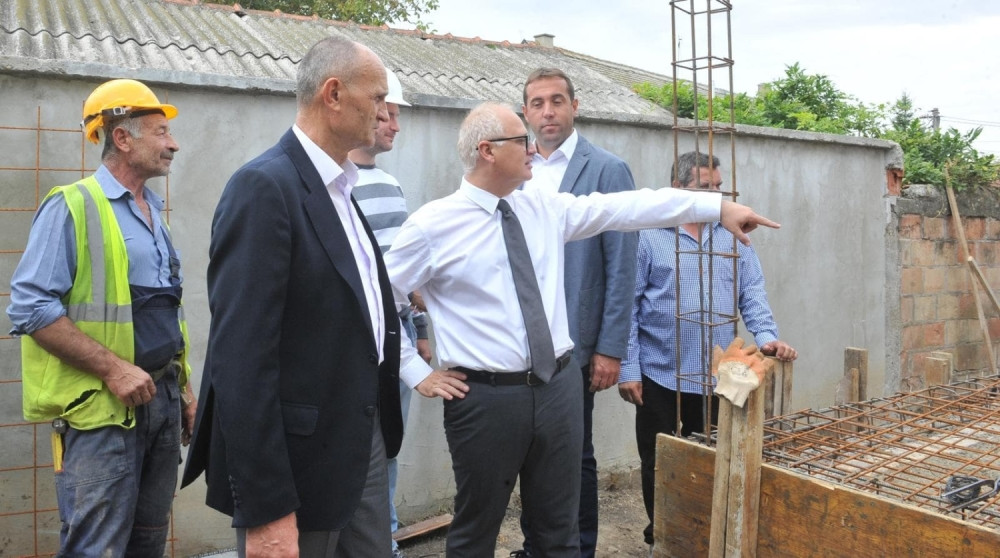 Stiže velika pomoć za 120 domaćinstava koji žive na klizištu u Umci (FOTO)