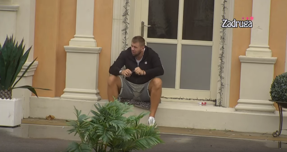 Janjuš nazvao Taru idiotom, ona brutalno vređala ovu voditeljku!