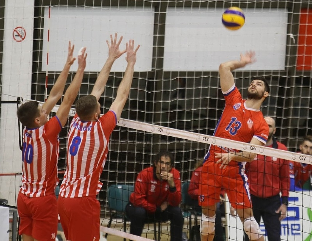 Za prvi pehar u sezoni boriće se Vojvodina i Crvena zvezda!