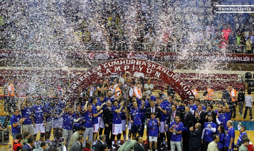 Efes osvojio Superkup Turske! (FOTO)