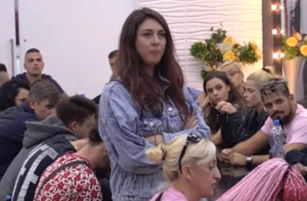 Zadrugarka pred milionima uživo u programu raskinula sa dečkom!
