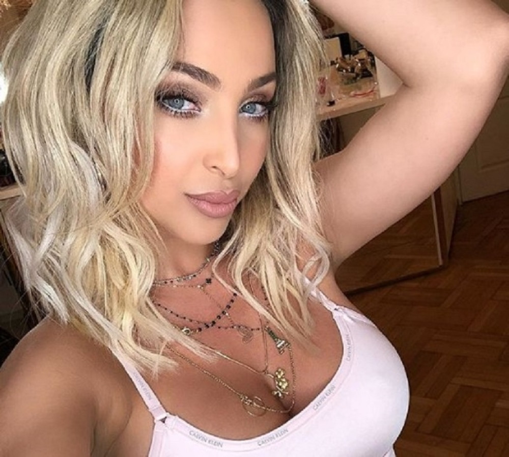 Maja Berović u nikad opuštenijem izdanju: Pevačica objavila neočekivanu fotku! Mnoge iznenadila! (FOTO)